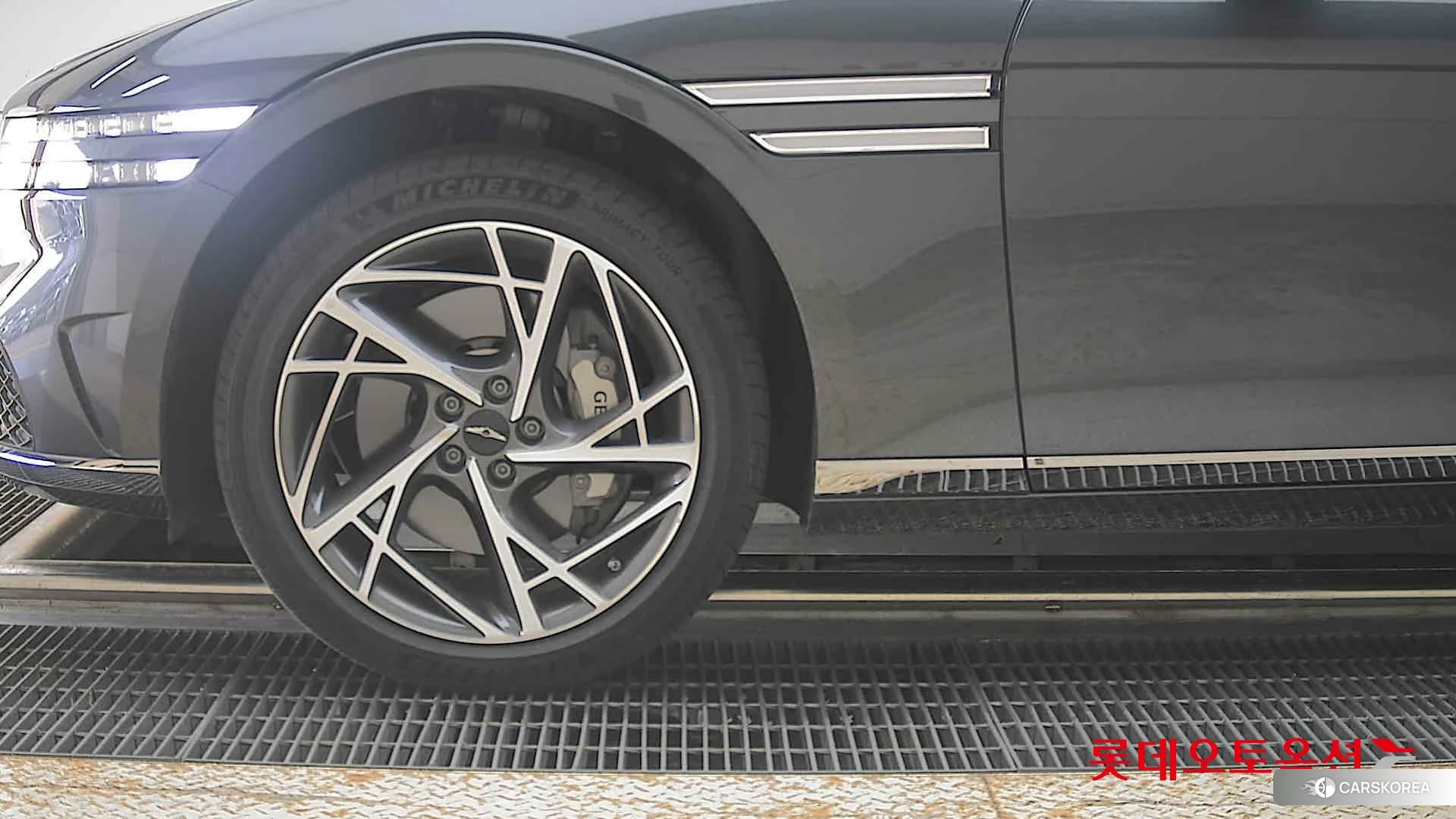 Hyundai G90 id 4909266 из Кореи 13