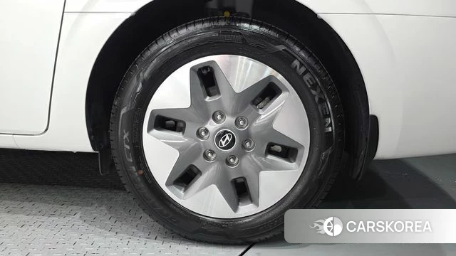 Hyundai Staria id 4921370 из Кореи 13