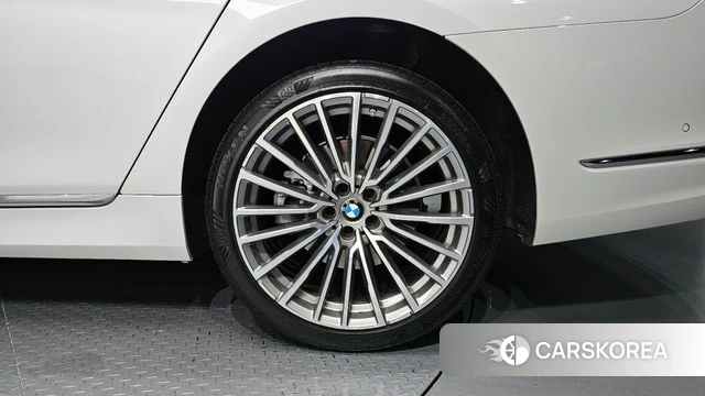 BMW 7 Series (G11) id 4316537 из Кореи 13