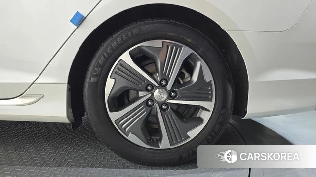 Hyundai Sonata New Rise Hybrid id 4918917 из Кореи 13