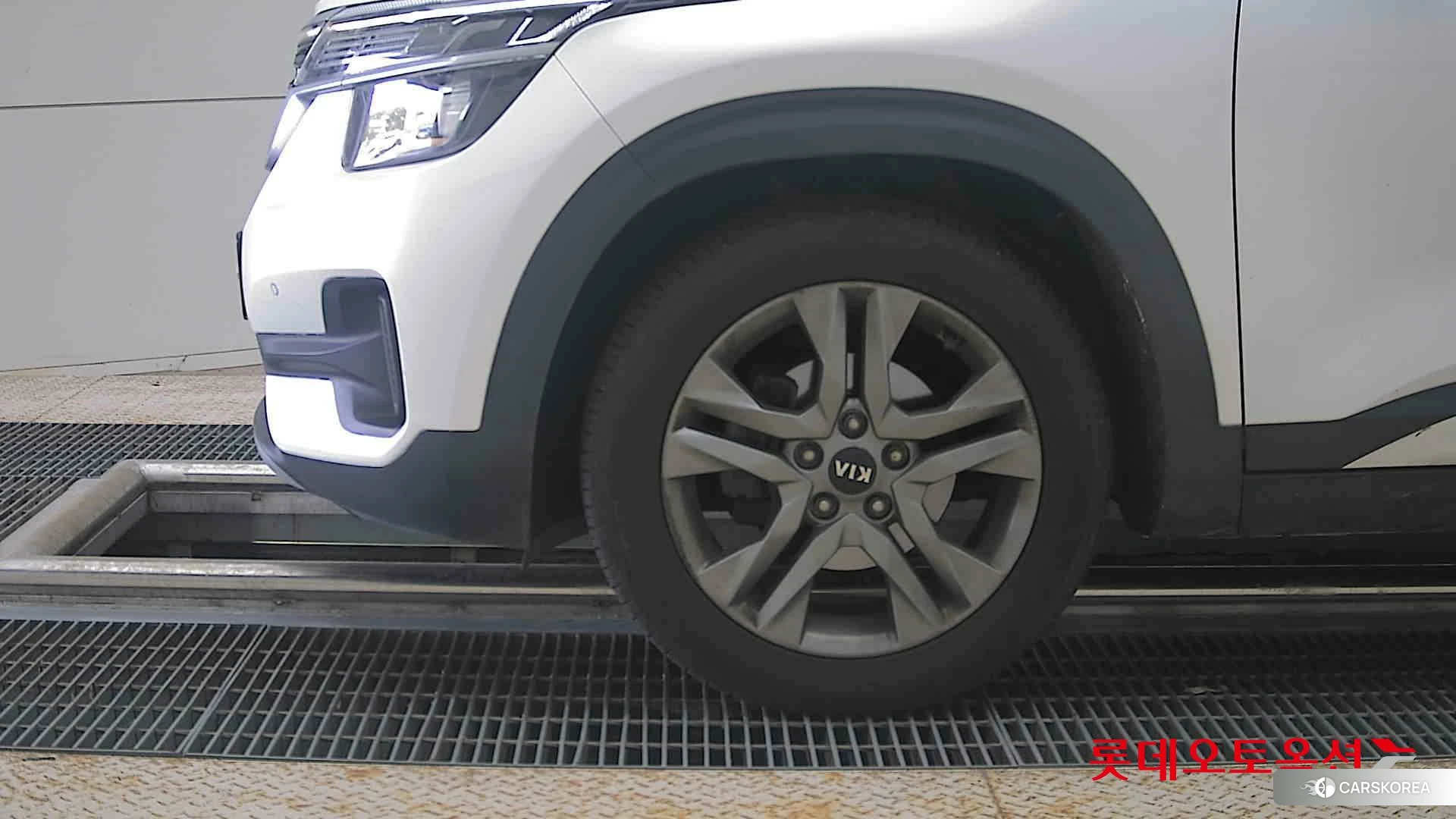 Kia Seltos id 4504350 из Кореи 13