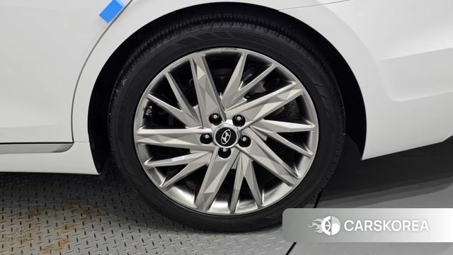 Hyundai The New Grandeur IG id 4424318 из Кореи 13