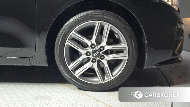 Kia Come New K3 id 4403550 из Кореи 13