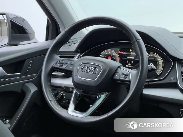 Audi Q5L id 4207308 из Китая 13