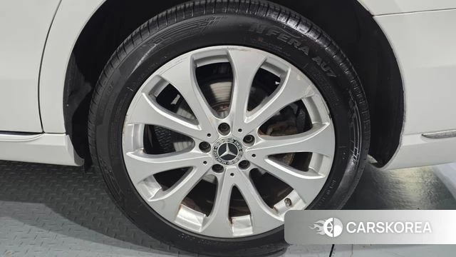 Mercedes-Benz E-Class W213 id 4294690 из Кореи 13