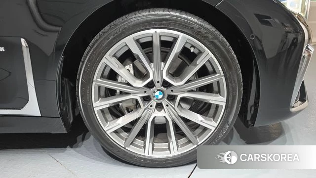 BMW 7 Series (G11) id 4203054 из Кореи 13