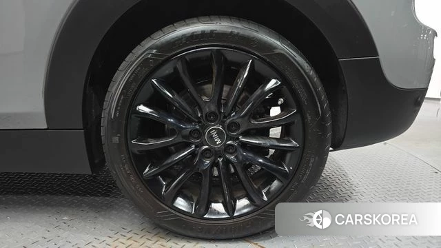 Mini Cooper Clubman id 4567439 из Кореи 13