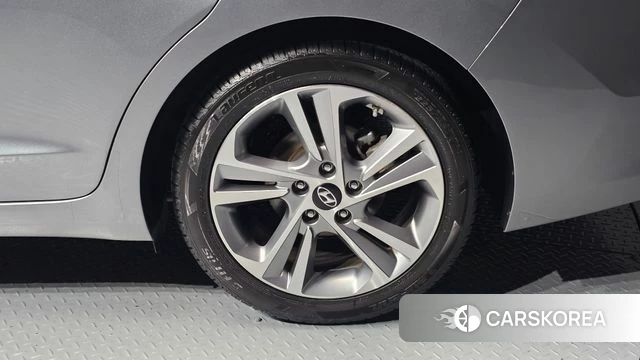 Hyundai Avante AD id 4605424 из Кореи 13