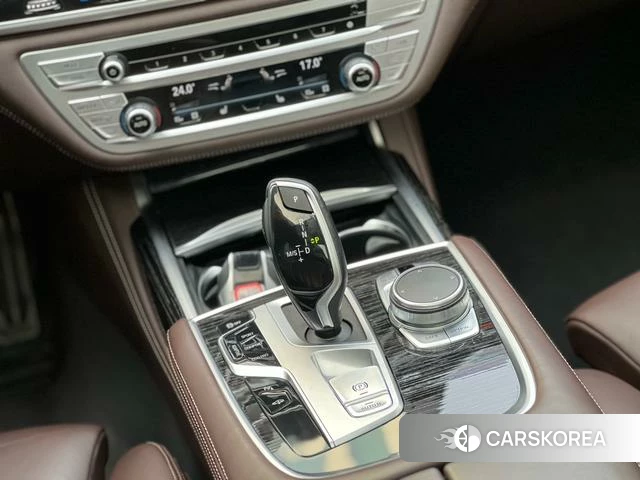 BMW 7 series id 4261080 из Китая 13