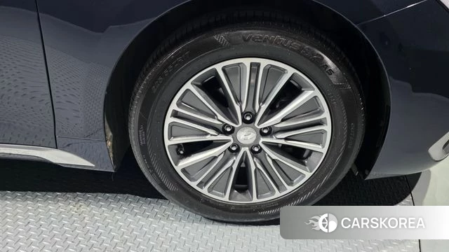 Hyundai Grandeur IG Hybrid id 4203782 из Кореи 13