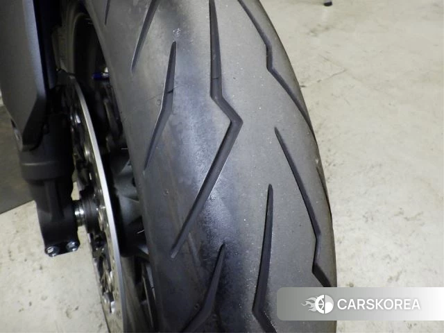 Honda CB1000R id 3949798 из Японии 13