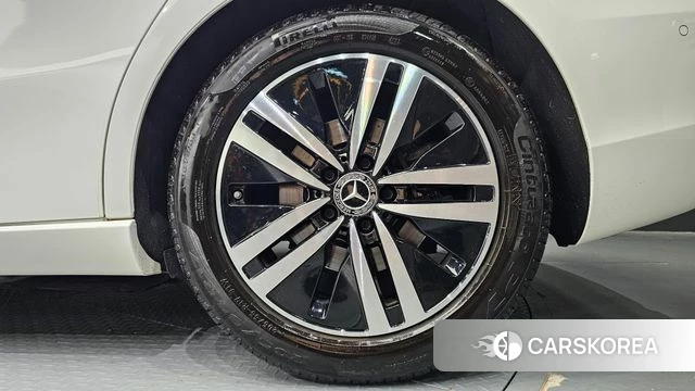 Mercedes-Benz A-Class W177 id 4383200 из Кореи 13
