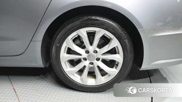 Audi New A6 id 4325675 из Кореи 13