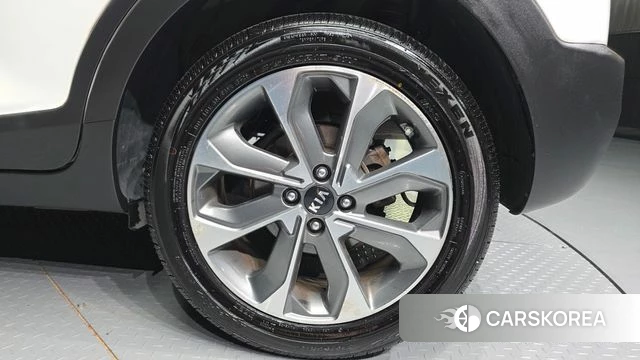 Kia Stonic id 4742243 из Кореи 13