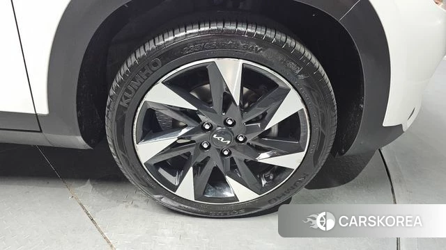 Kia Seltos id 4619177 из Кореи 13