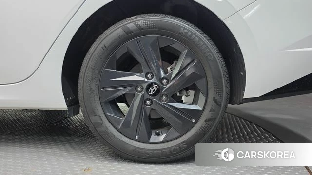 Hyundai Avante (CN7) id 4480950 из Кореи 13