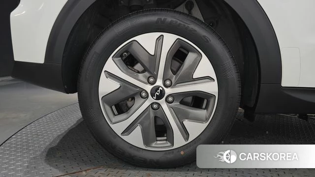 Kia Niro Plus id 4792576 из Кореи 13