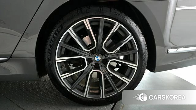 BMW 7 Series (G11) id 4343675 из Кореи 13