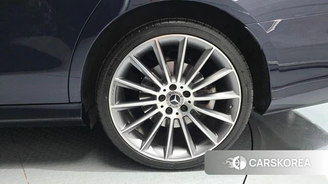 Mercedes-Benz E-Class W213 id 4282607 из Кореи 13