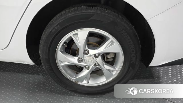 Hyundai Avante (CN7) id 4355728 из Кореи 13