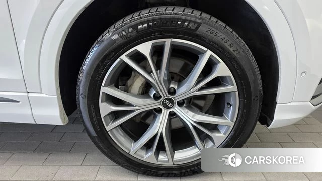 Audi Q8 (4M) id 4779905 из Кореи 13