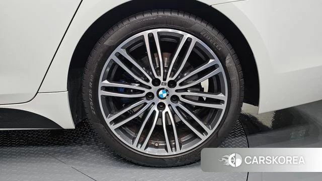 BMW 5 Series (G30) id 4667477 из Кореи 13
