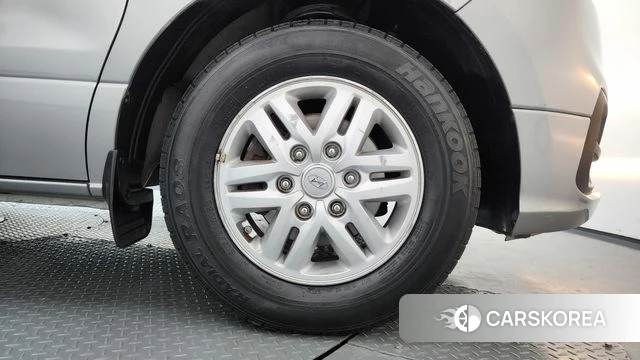 Hyundai The New Grand Starex id 4417466 из Кореи 13