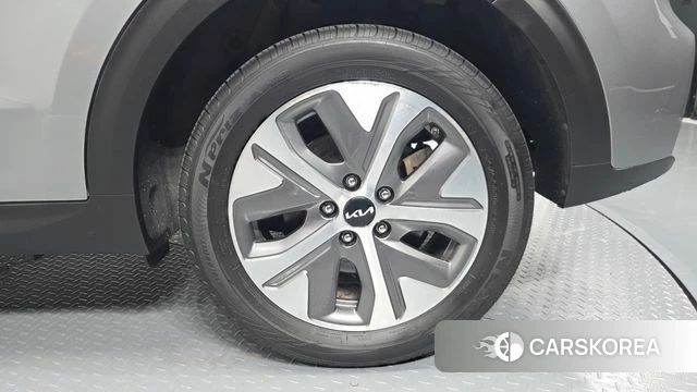 Kia Niro EV id 4712180 из Кореи 13