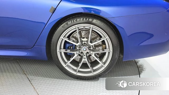 BMW M5 (F90) id 4775714 из Кореи 13