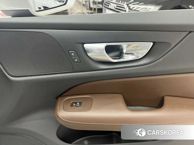 Volvo S60 id 3920828 из Китая 13