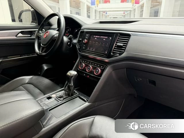 Volkswagen Tourang id 4211740 из Китая 13