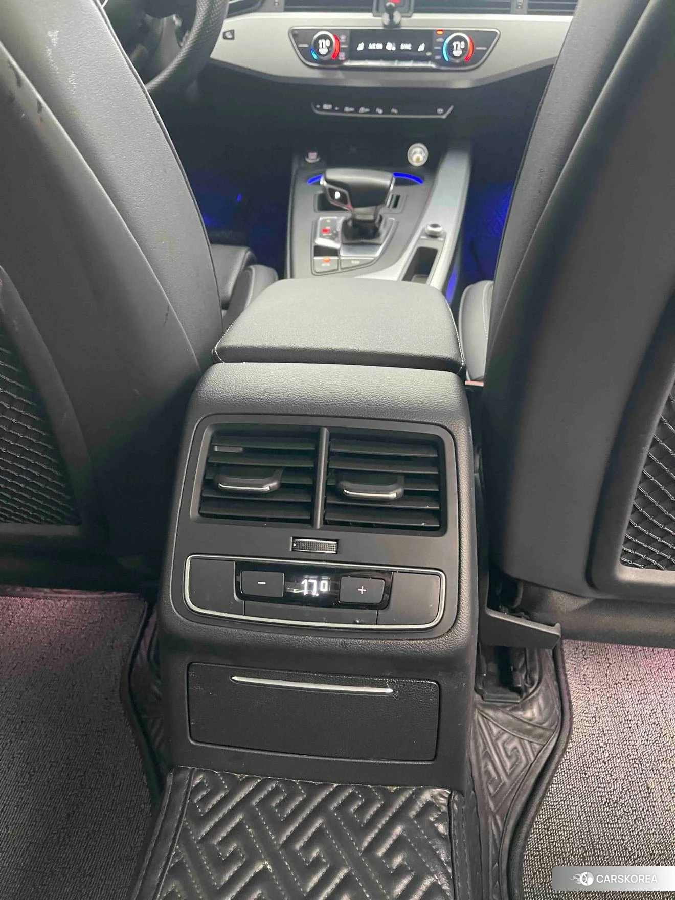 Audi A4L id 4498696 из Китая 13