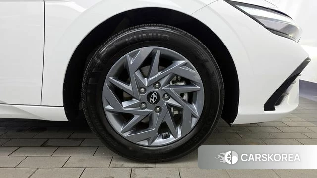Hyundai The New Avante Hybrid (CN7) id 4360375 из Кореи 13