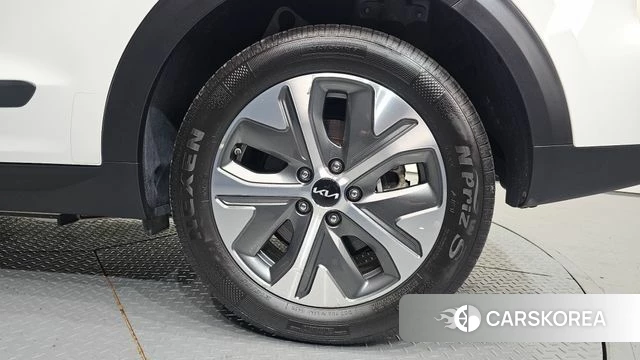 Kia Niro Plus id 4740089 из Кореи 13