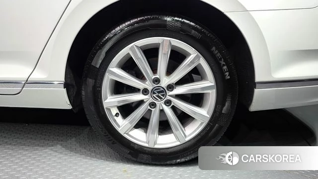 Volkswagen Passat GT (B8) id 4764413 из Кореи 13