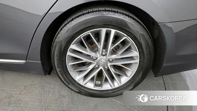 Hyundai Grandeur IG id 4251132 из Кореи 13
