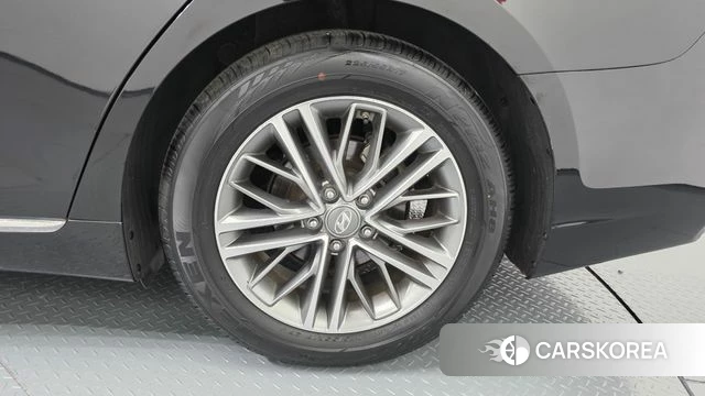 Hyundai Grandeur IG id 4285035 из Кореи 13