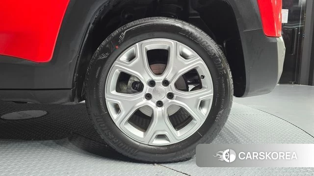 Jeep Renegade id 4244549 из Кореи 13