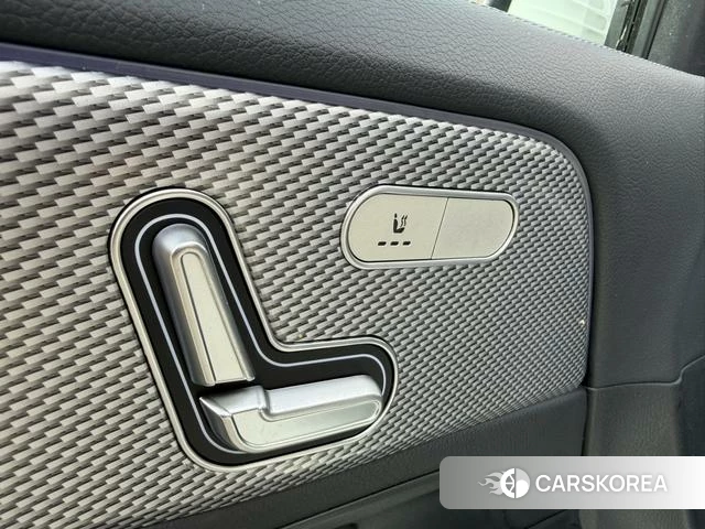 Mercedes-Benz GLA id 4263296 из Китая 13