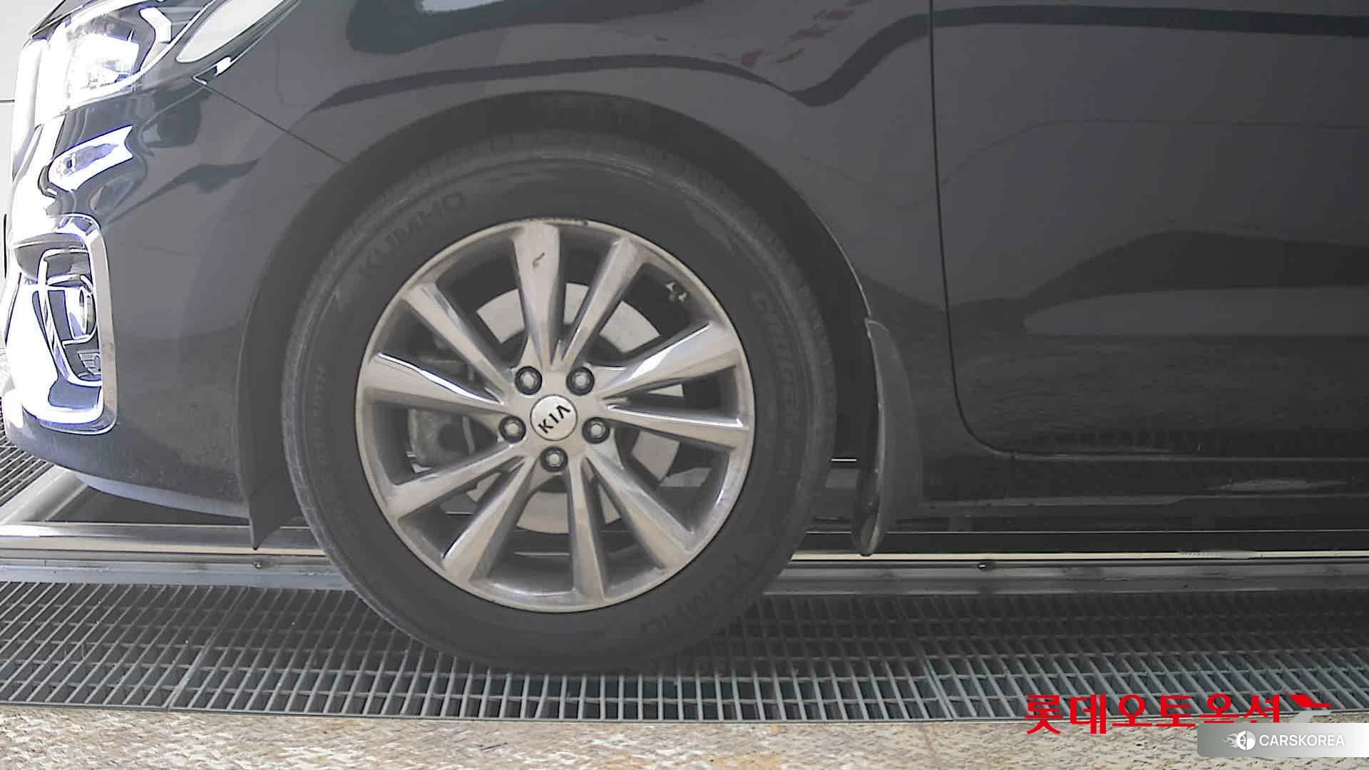 Kia Carnival id 3882157 из Кореи 13