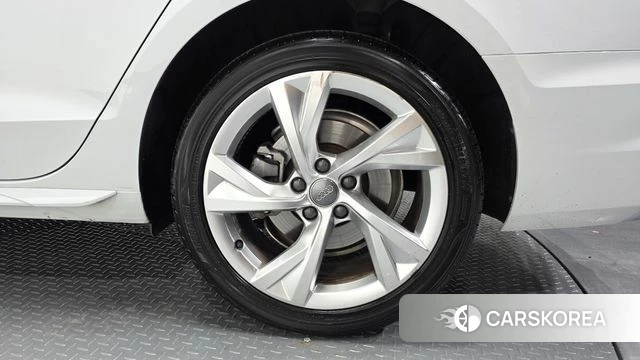 Audi A4 (B9) id 4754632 из Кореи 13