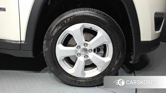 Jeep Compass 2nd Generation id 4196993 из Кореи 13