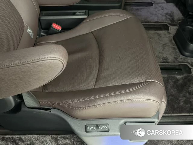 Toyota Saina id 4263585 из Китая 13