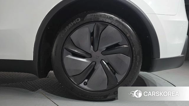 Tesla Model Y id 4381138 из Кореи 13