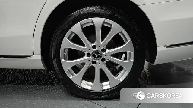 Mercedes-Benz E-Class W213 id 4604898 из Кореи 13