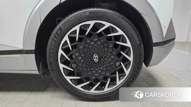 Hyundai Ionic 5 id 4316347 из Кореи 13