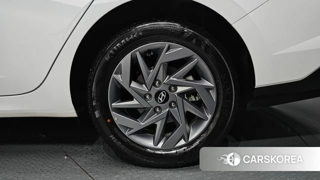 Hyundai The New Avante (CN7) id 4635681 из Кореи 13
