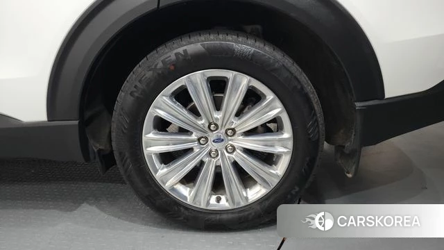 Ford Explorer 6th Generation id 4625793 из Кореи 13