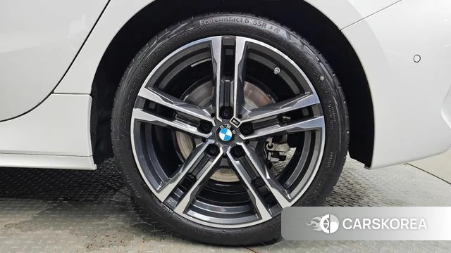 BMW 1 Series (F40) id 4879703 из Кореи 13