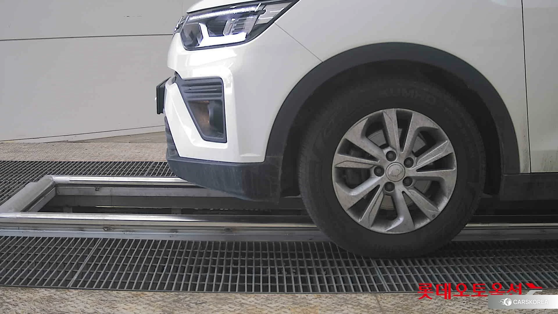 SsangYong Tivoli id 3882201 из Кореи 13